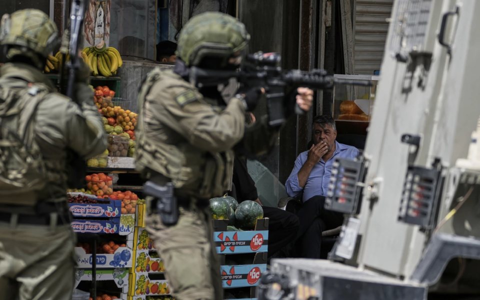 Israeli gunfire heard as crowds of Palestinians try to reach aid centre in Gaza