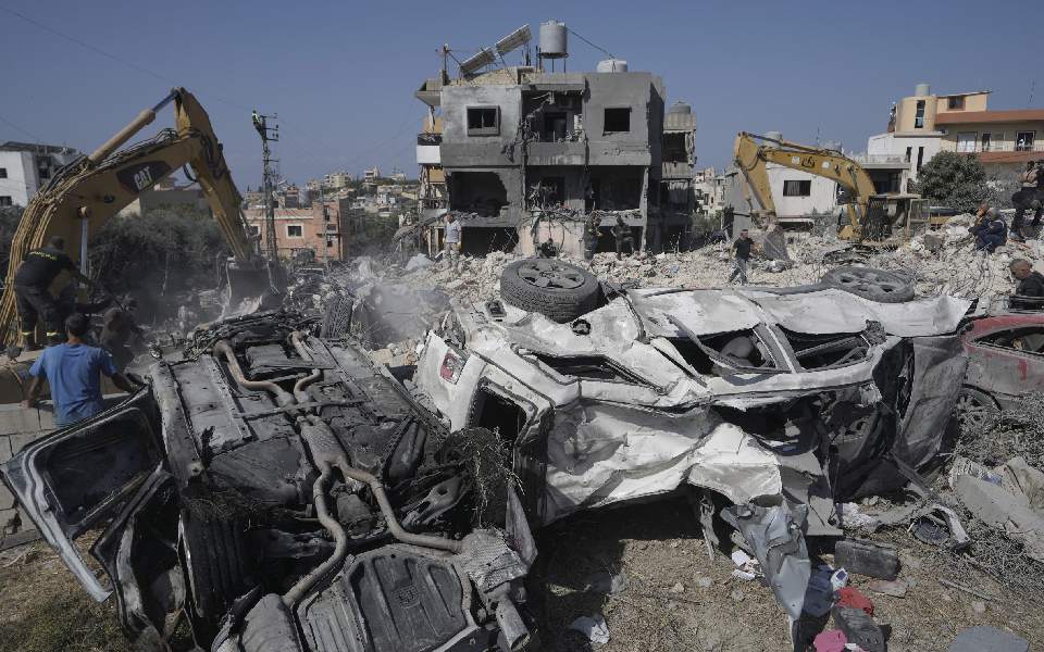 Israeli strike kills 3 people in central Gaza, Palestinian officials say