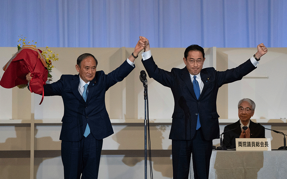 Japan ex-diplomat Fumio Kishida wins party vote, to become new PM