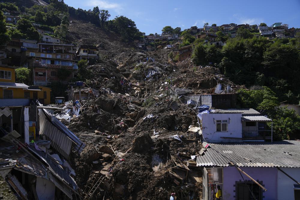 Brazil mudslide death toll reaches 105, with dozens missing