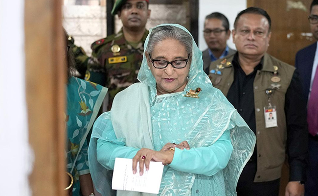 Bangladesh wants Hasina back, sends note verbale to India