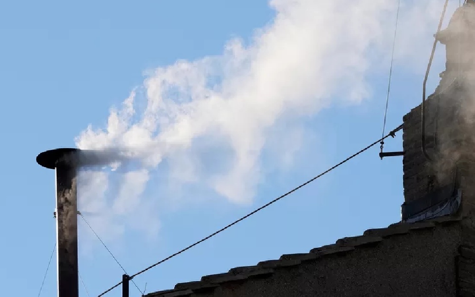 White Smoke signals new Pope elected after Francis' death