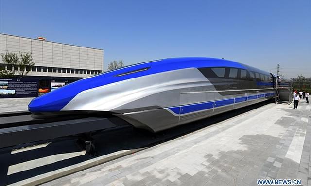 China rolls out 600 km/h high-speed maglev train