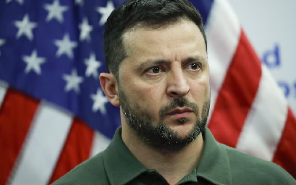 US has not stopped military aid to Ukraine, Zelenskyy says