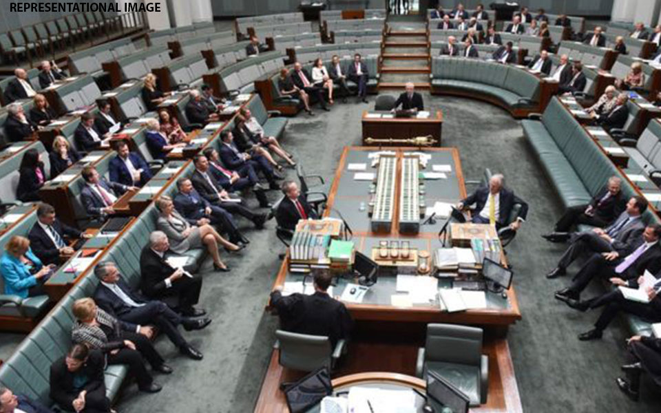 5 Australian MPs ousted over dual citizenship