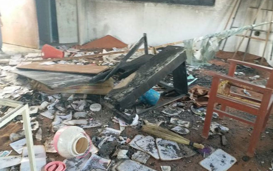 Two schools burnt down in Balochistan