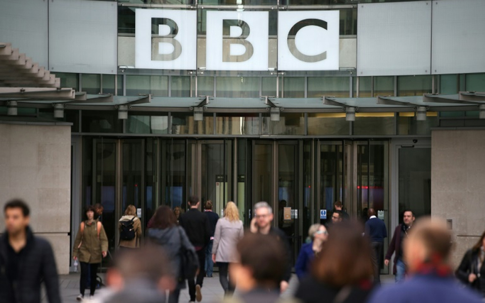 China bans BBC from broadcasting