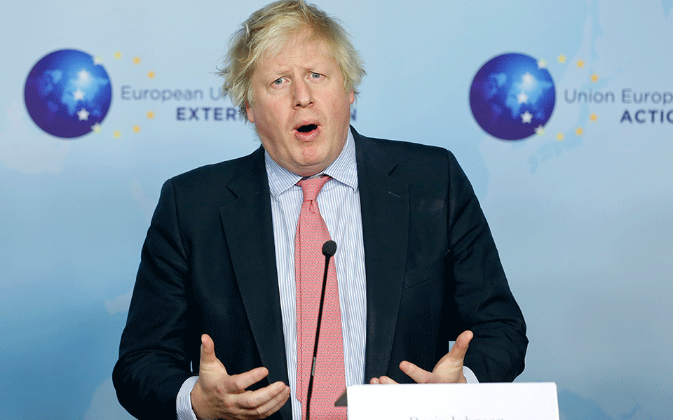 UK Foreign Secretary Boris Johnson resigns amid Brexit row