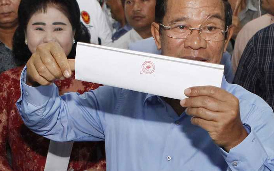 Cambodians vote in elections without main opposition party