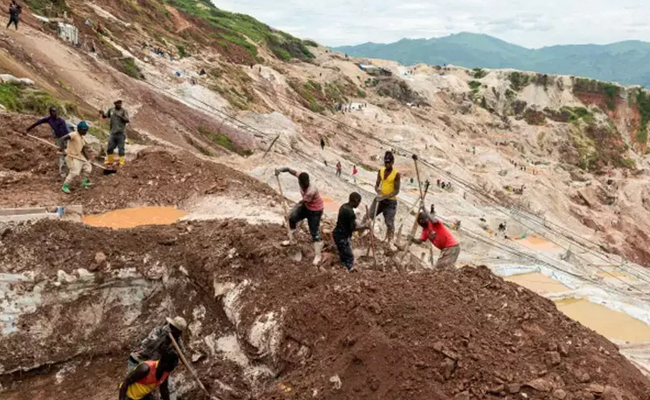 At least 200 dead in Congo coltan mine collapse, authorities say, as rebels dispute toll