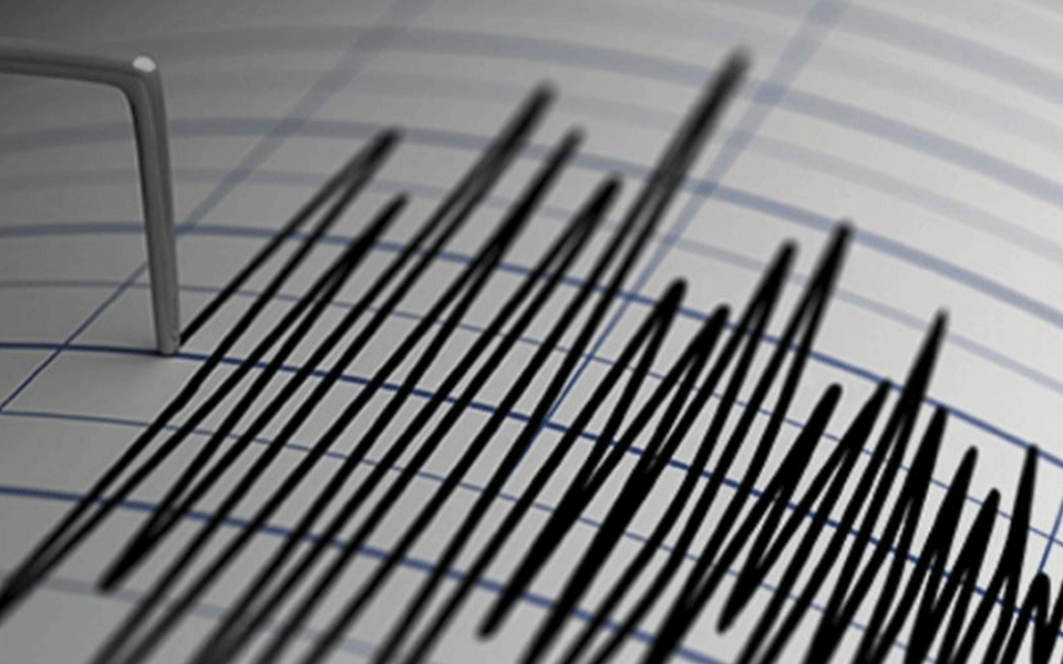 Strong magnitude-6.4 quake hits Philippines' Mindanao