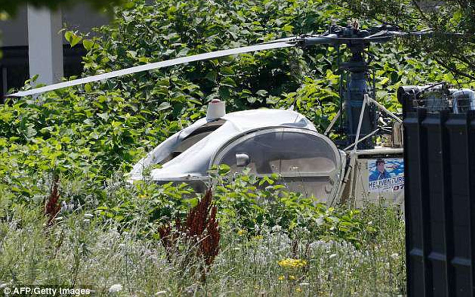 Gangster makes spectacular escape from jail in helicopter