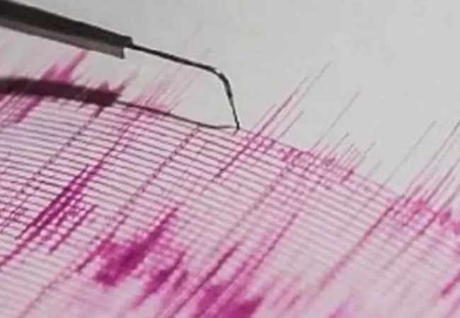Earthquake with preliminary magnitude of 6.5 rattles southern, central Mexico