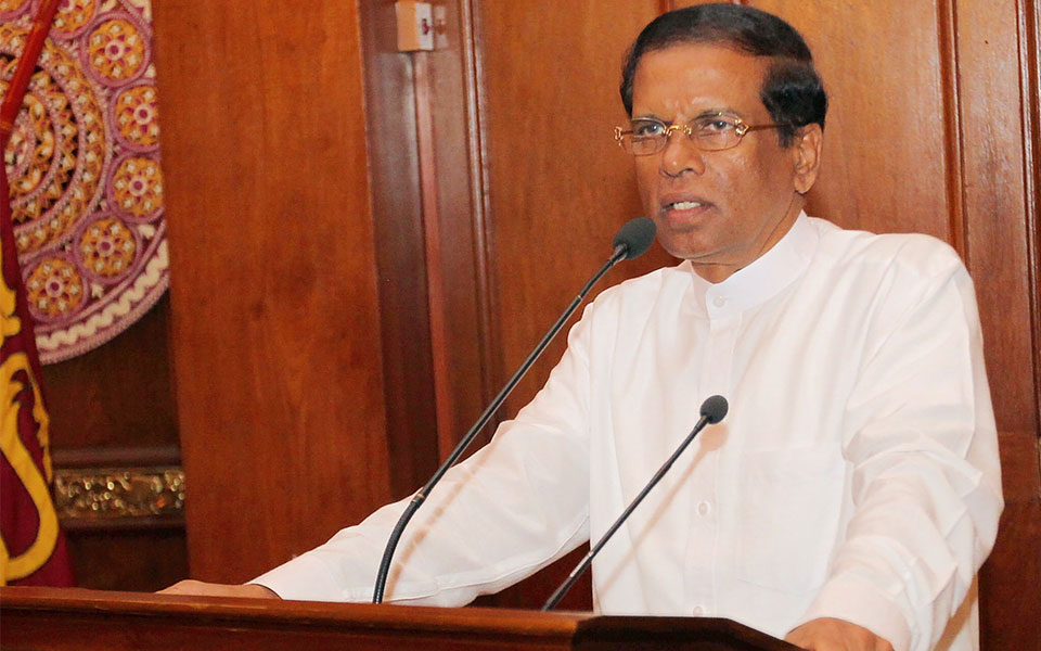 Sirisena seeks Supreme Court's opinion for six-year term