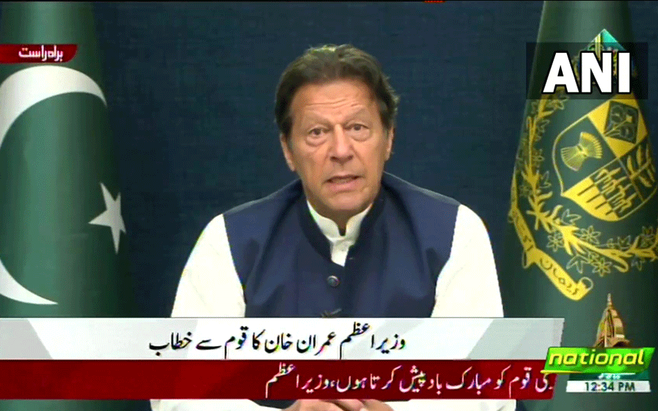 Pak PM Imran Khan advises President to dissolve assemblies; calls for fresh polls