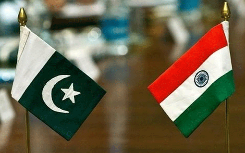 Pakistan formally suspends trade ties with India