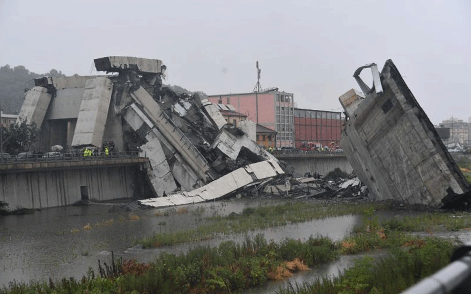 22 killed as highway bridge collapses in Italy