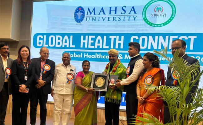 Dr. U. T. Ifthikar Fareed inaugurates ‘Global Health Connect – 2026’ at MAHSA University in Malaysia