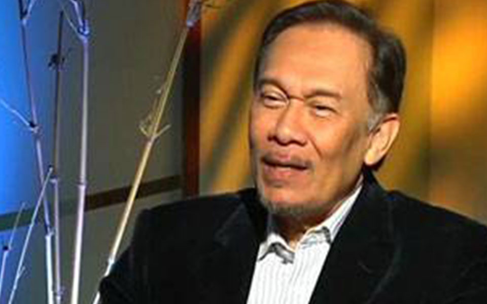 Former Malaysian Deputy PM Anwar Ibrahim released