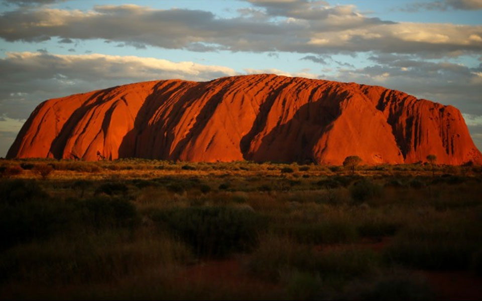 Japanese tourist dies while climbing Australia's Uluru mountain