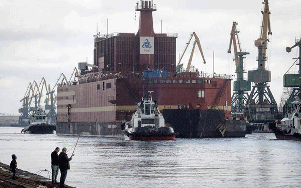 World's first floating nuclear plant put to sea by Russia