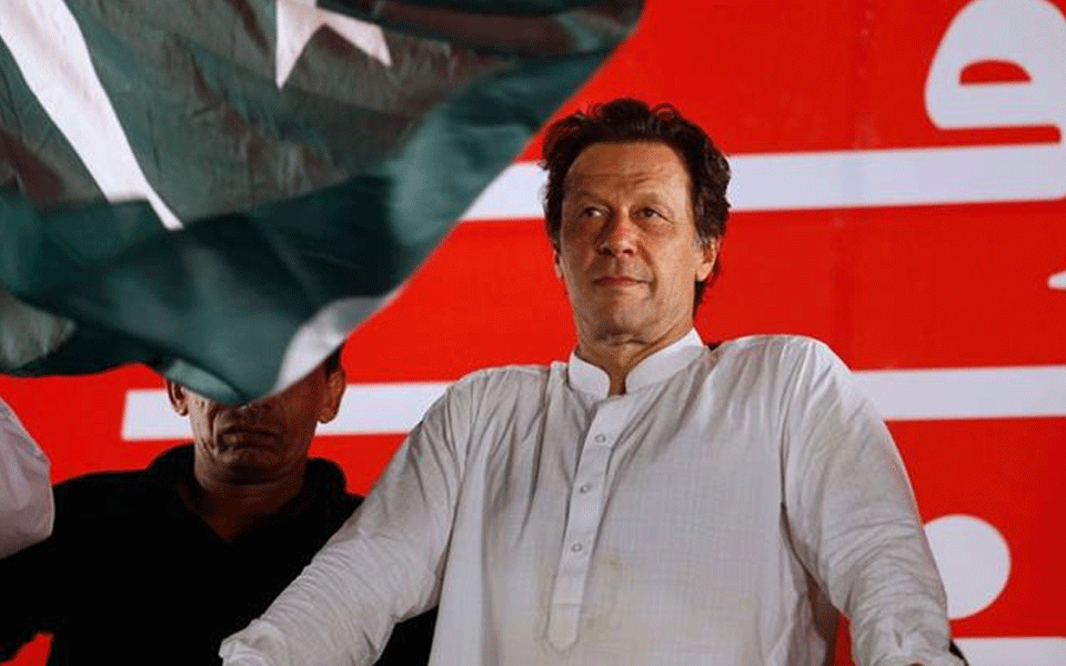 Imran to take oath on August 18, ex-Indian cricketers invited