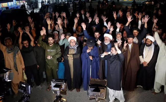 Three arrested in Peshawar linked to suicide attack at Shia mosque in Pakistan's capital