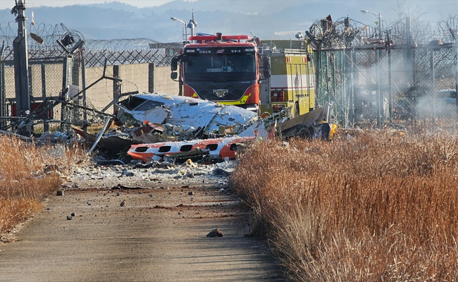 Death toll increases to 120 after plane caught fire in South Korean airport