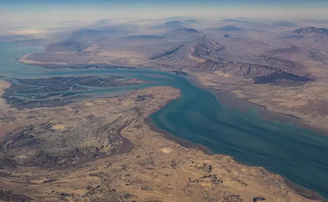 IRGC says Strait of Hormuz under its control, will not be opened for its enemies