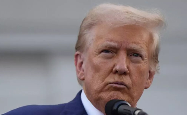 Trump takes dig at Saudi Crown Prince, says he was ‘kissing my a**’