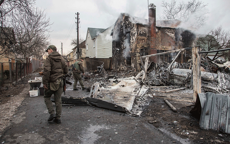 NATO: 7,000 to 15,000 Russian troops dead in Ukraine