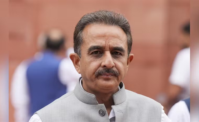 Commonwealth can solve uncertainties by coming together: MoS Kirti Vardhan Singh