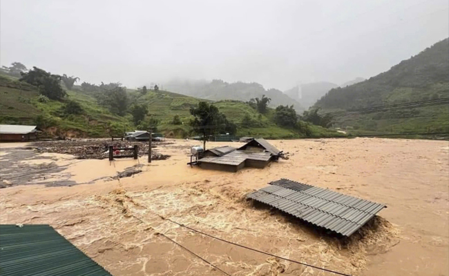 Vietnam death toll climbs to 197 as typhoon's aftermath brings flash floods and landslides